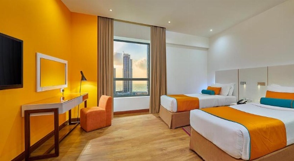 Ramada Hotel and Suites by Wyndham Dubai JBR image 11